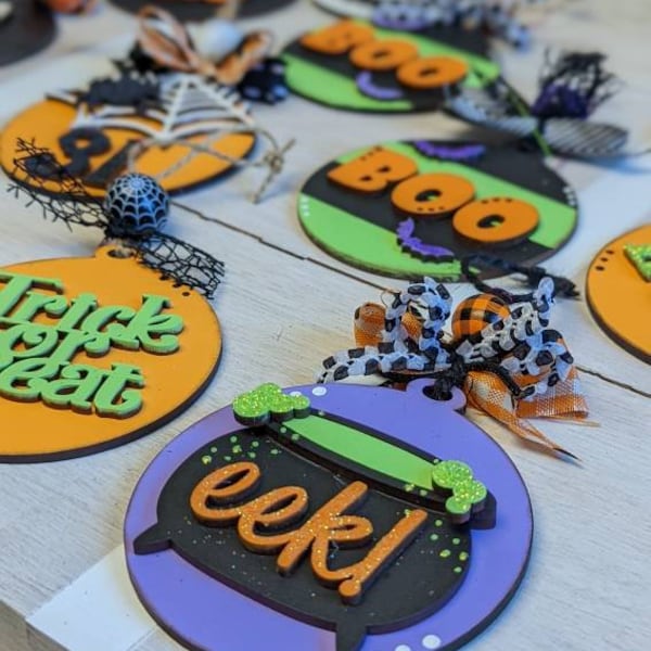 Halloween Ornament - Halloween Tiered Tray Decor - Halloween Tree - Wooden Ornaments - Halloween Decor - Spooky Tag - Halloween Tag