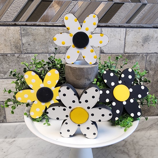 Flower Bumble Bee Coloered Mini Tiered tray stander, Bee Decor Sign, Summer bee decor, Bee Tiered Tray, Spring Tier Tray Decor Daisy Flower