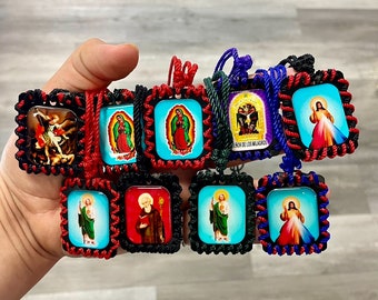 Saint Scapular/Escapulario de Santos