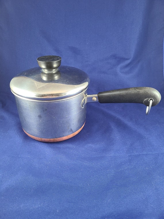 Vintage Revere Ware 1 1/2 Qt.-81 Sauce Pan With Lid Black Handle