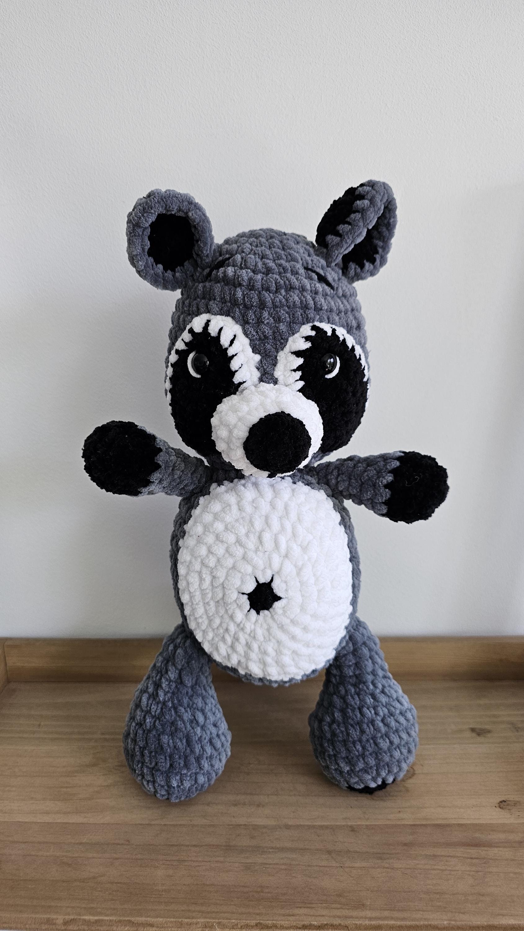 Pedro The Raccoon | Kids Toy Plushie | Made in The Netherlands | Handmade Plush | Baby Gift | Amigurumi Stuffed Toy