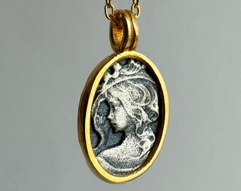 Frauen-Porträt-Halskette, 925 Sterlingsilber-Ermächtigungs-Symbol-Charme, weiblicher Anhänger