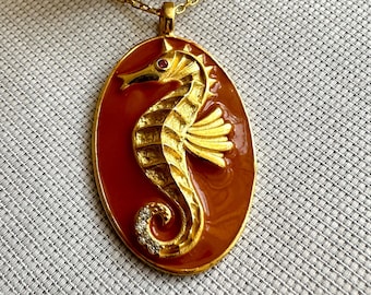 Sea Turtle Handmade Necklace, Caretta Necklace, Handcrafted Enameled Summer Pendant, Sea Pendant, Eco friendly Jewelry, Sea Horse Pendant