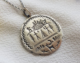 Amulet szamana: pogański naszyjnik ze srebra próby 925 z grawerowaną mitologią