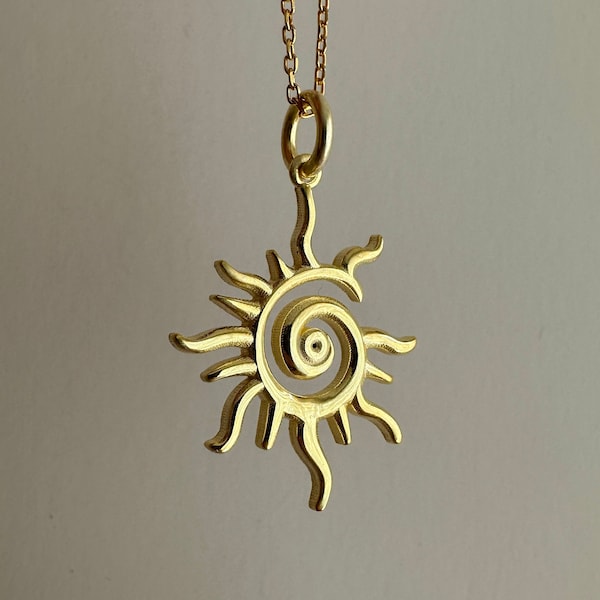 Sunburst Necklace, 925 Sterling Silver Minimal Glowing Sun Pendant, Little Spiral Sun Pendant, Sun Jewelry, Celestial Necklace, Gift for Her
