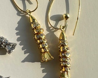 Boucles d'oreilles pendantes articulées en forme de poisson en argent sterling avec zircons