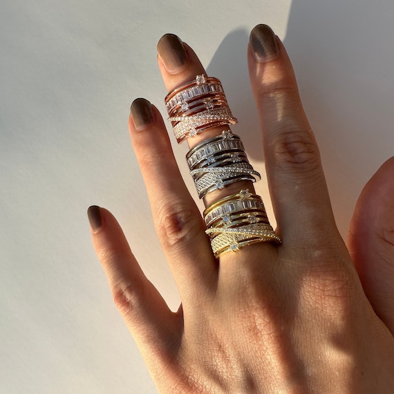 Rainbow Color Spin Spiral Ring 14k Gold-plated Sterling Silver Rainbow Color Spin Spiral Ring 14k Gold-plated Sterling Silver