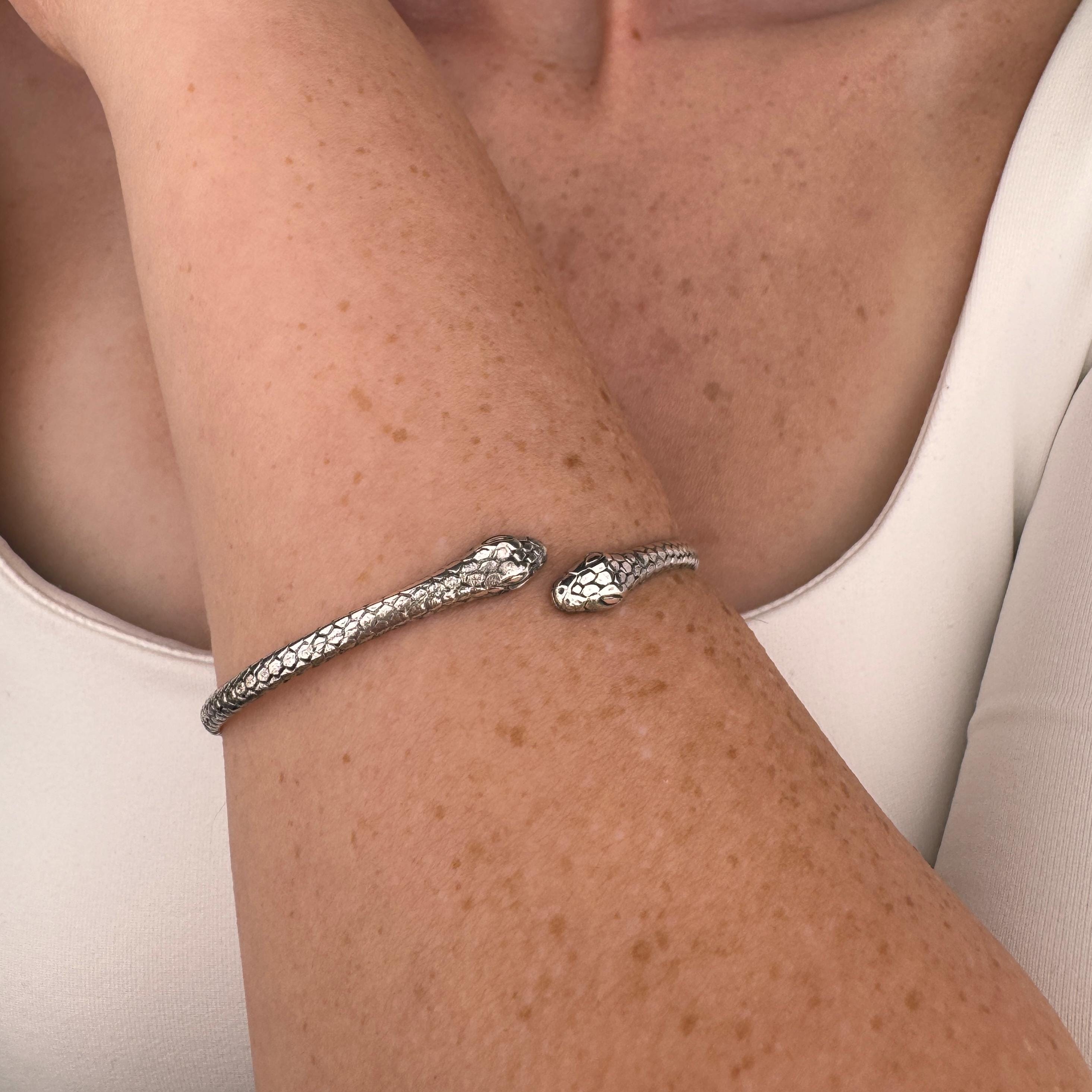 アクセサリー harakiri snake bangle Snake Bracelet, 925 Sterling Silver Double Headed Snake Open Cuff