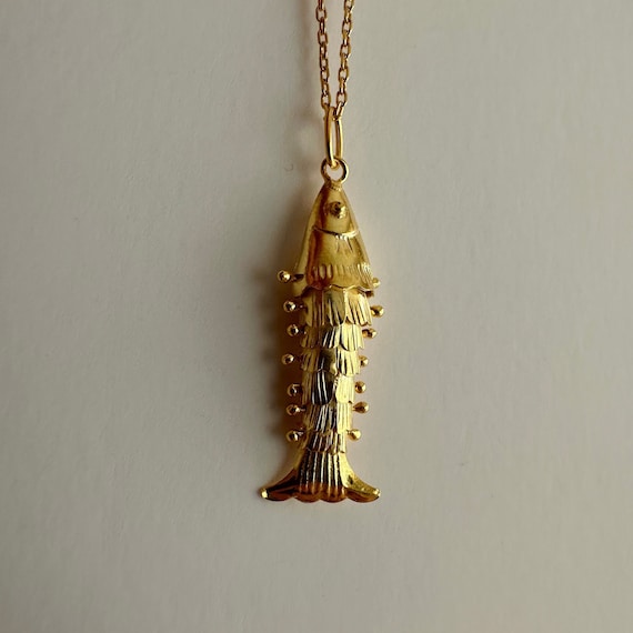 Little Gold Fish Necklace, 925k Sterling Silver 3D Articulated Fish Charm, Pisces Symbol Pendant
