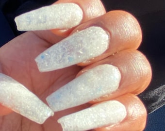 Aura Quartz Gemstone Healing Crystal Nails