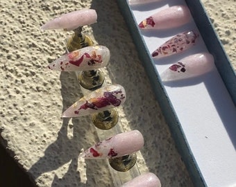 Love Spell Nails to attract positive loving energy