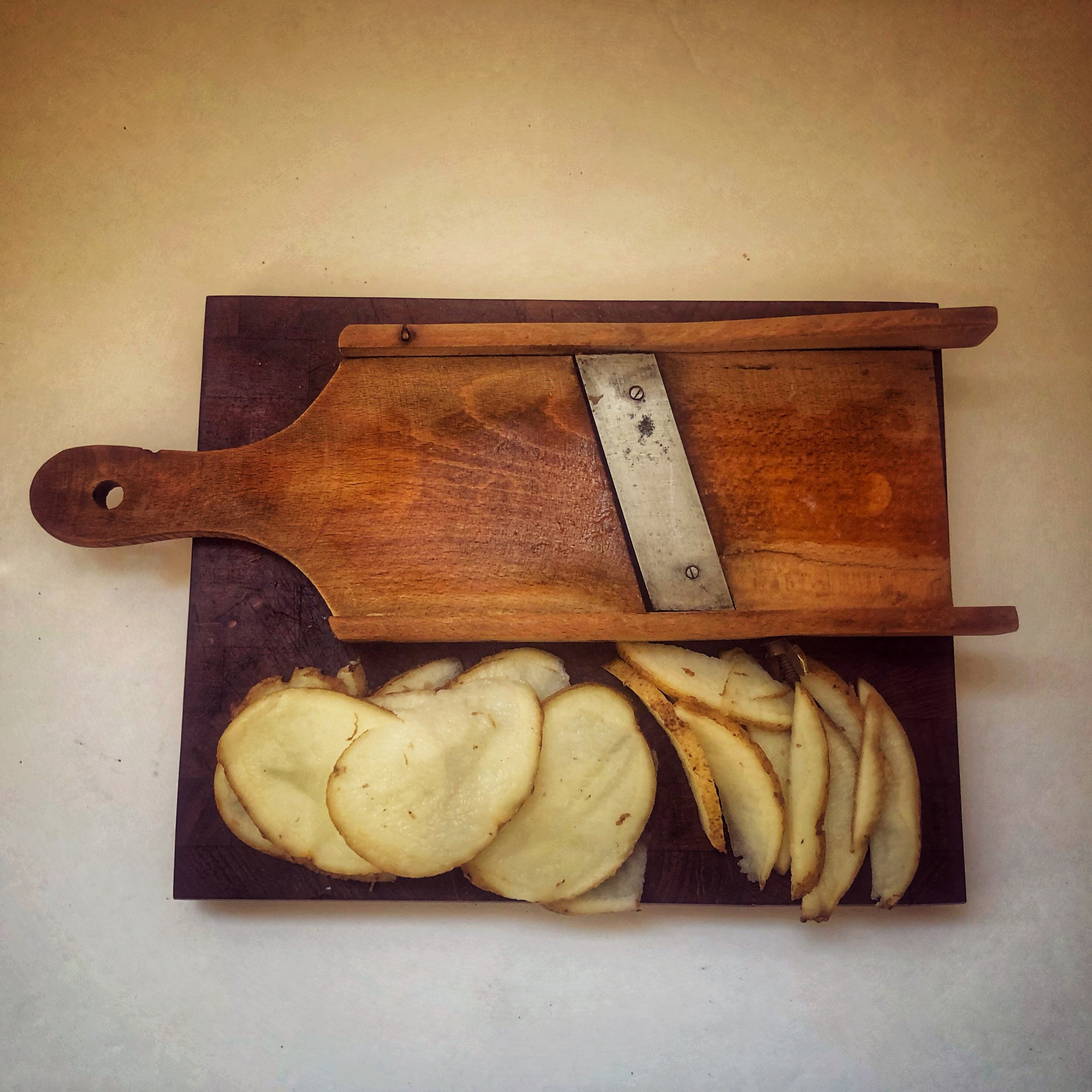 Potato Chips slicer - woodmade - kitchen gadgets 