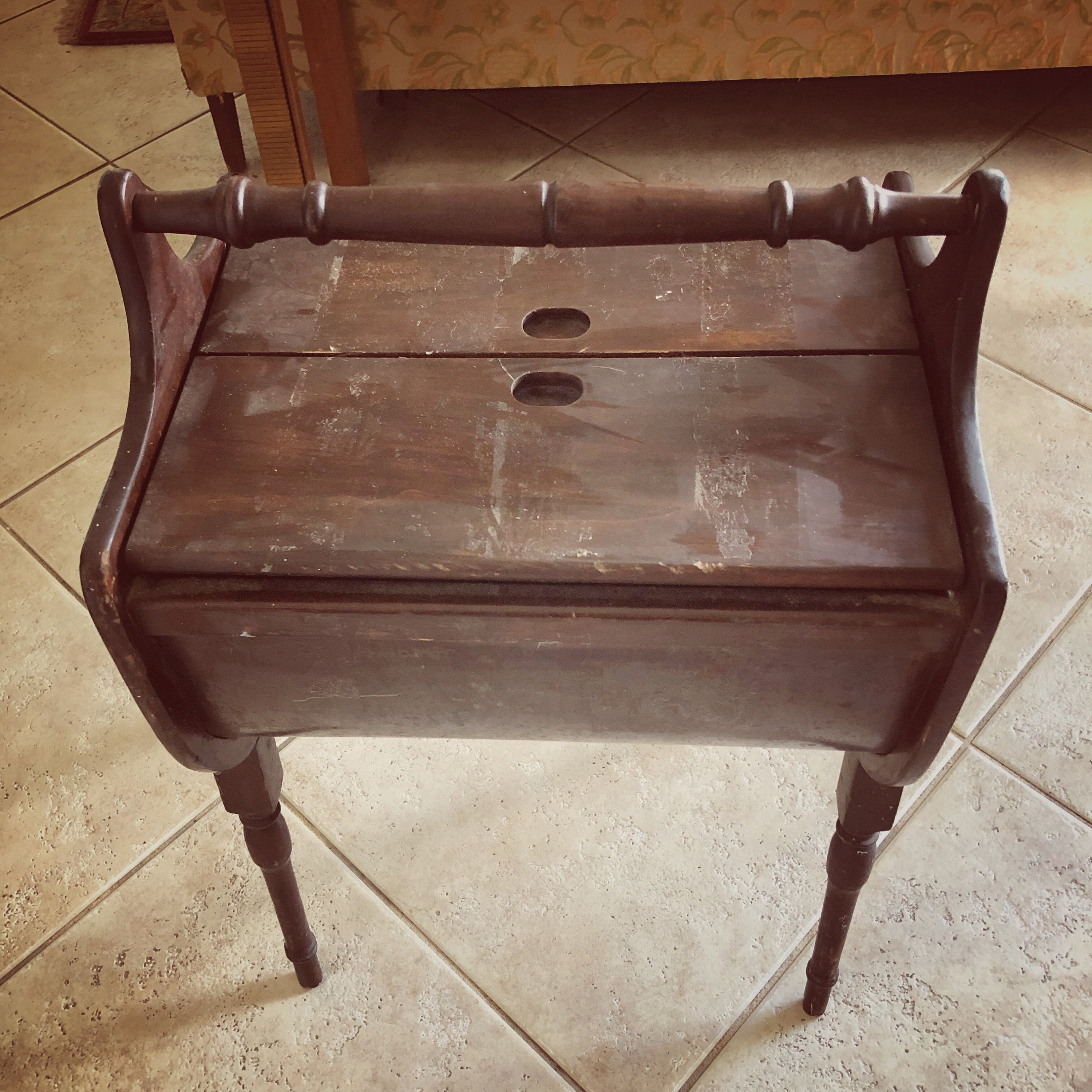 1960s wooden BICOLOR SEWING BOX on tapered legs, vintage folding