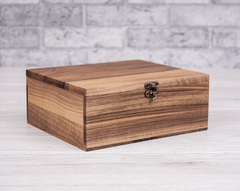 Personalized wooden keepsake box || Custom engraved memory box, natural wood gift box, Engraved Jewelry box, Keepsake Box, Mother's Day Gift