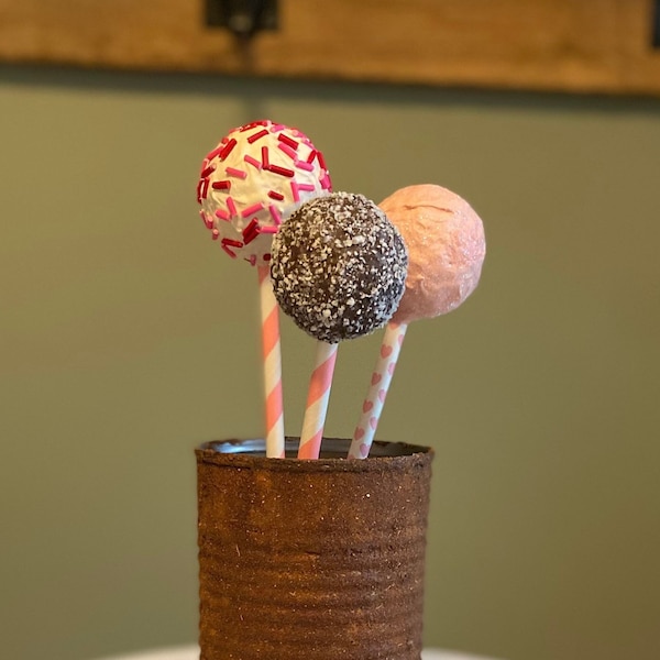 Faux Cake Pops | Cake Pops | Fake Food | Fake Bake | Fake Chocolate with Coconut | Faux Strawberry Cake pop | Faux Food | Fake Candy