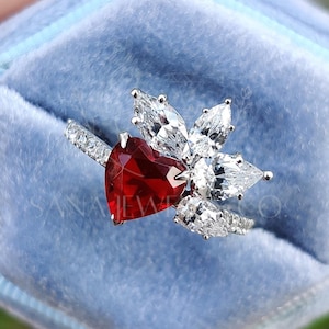 Red Garnet Ring, 1.70 CT Heart Cut Moissanite Engagement Ring,  14K Solid Gold Cluster Ring, Starburst Ring, Statement Ring, Birthstone Ring