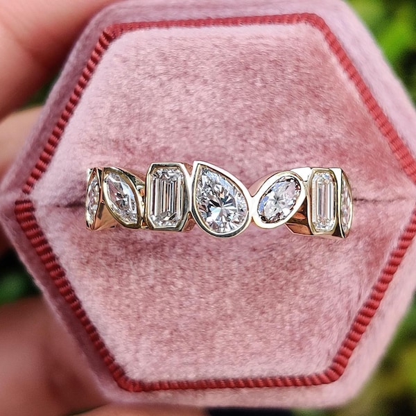 Fede nuziale in moissanite multiforme, castone impilabile, eternità completa in oro massiccio