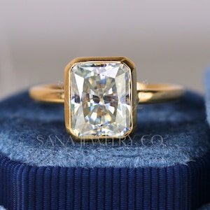 3 CT Radiant Cut Bezel Moissanite Engagement Ring, 14K Solid Gold Ring, Solitaire Bezel Ring, Stackable Ring, Promise Ring, Anniversary Gift