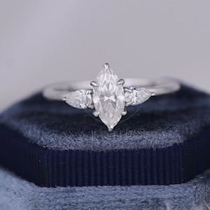 1 CT Moissanite Verlobungsring, 14K Solid Gold Ring, Drei Stein Ring, Trio Ring, Versprechen Ring, Ehering, Jubiläumsgeschenk
