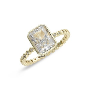 2.5 CT Radiant Cut Moissanite Engagement Ring, 14K Solid Yellow Gold Ring, Bezel Setting Ring, Stackable Ring, Wedding Ring, Bridal Set Ring