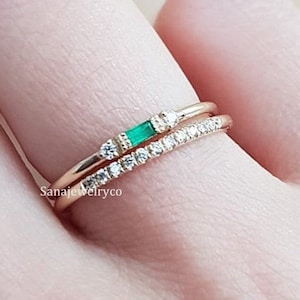 Minimalist Women Ring, Green Baguette Ring, Emerald Stone Engagement Ring, Thin Band Ring, 14K Gold Dainty Rings, Stacking Rings For Women