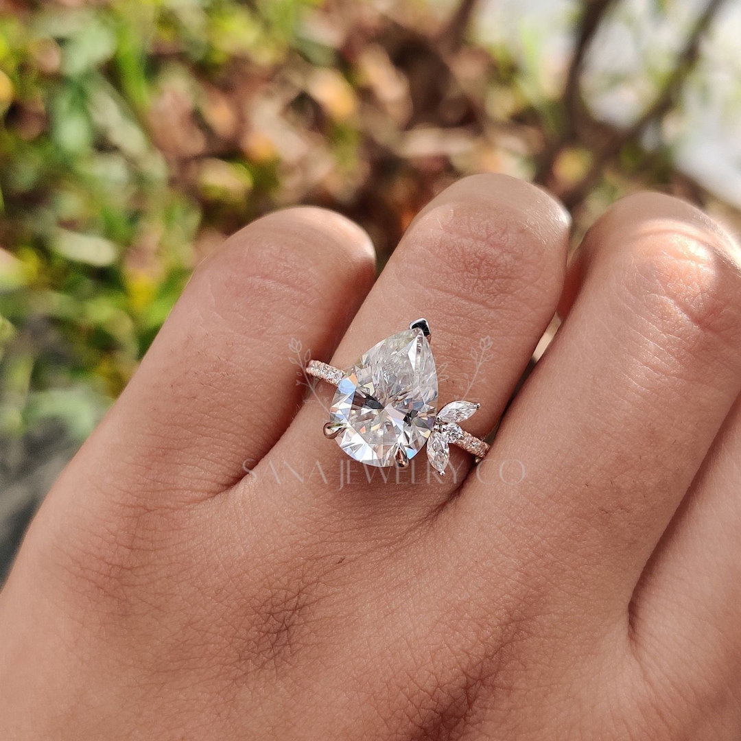 CT Pear Cut Moissanite Engagement Ring, 14K Solid Gold Ring