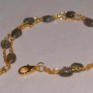 Natural Labradorite Oval Gemstone Bracelet, Beaded Chain Bracelet, Handmade Boho Jewelry – Healing Crystal Gift for Her, Adjustable Bracelet