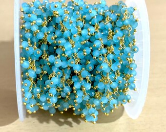 Rosenkranzkette aus türkisfarbenen Chalcedonperlen (3 mm), vergoldete Messingdraht-umwickelte Cluster-Perlenkette, Zubehör für die Schmuckherstellung