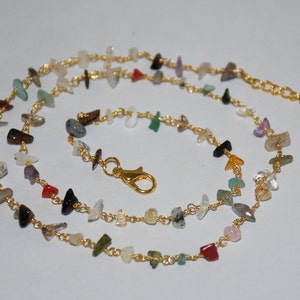 4–7mm Multi Uncut Gemstone Chips Necklace, Gold Plated Wire Wrapped Jewelry, Raw Crystal Beads, Handmade Brass Layering Necklace