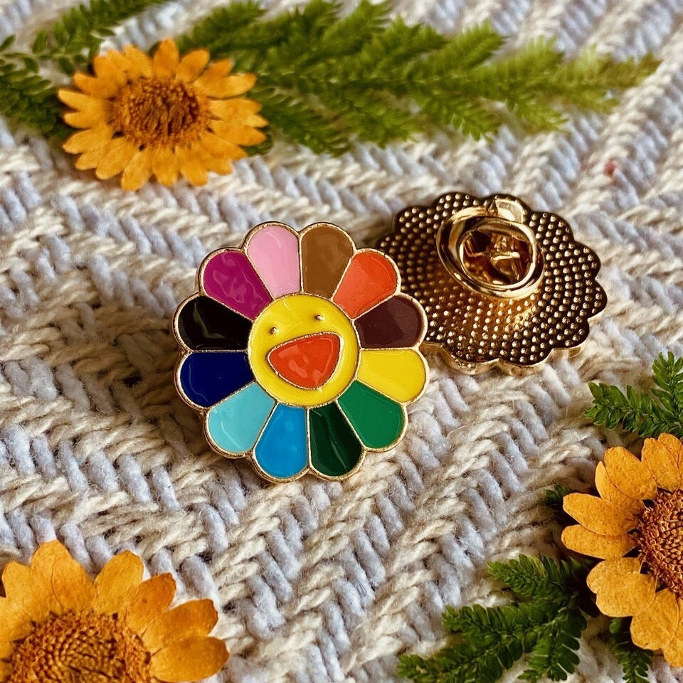 JYYYBF Takashi Murakami Kaikai Sunflower Plush Brooch Bag Hanging Pendant  Pin Badge 