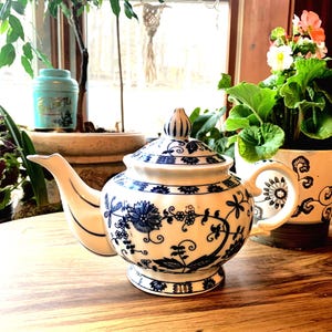Vintage Vienna Woods Fine China  Teapot, Blue & White Floral Design, Ornate Tea pot, Antique, Rare Tea Pot