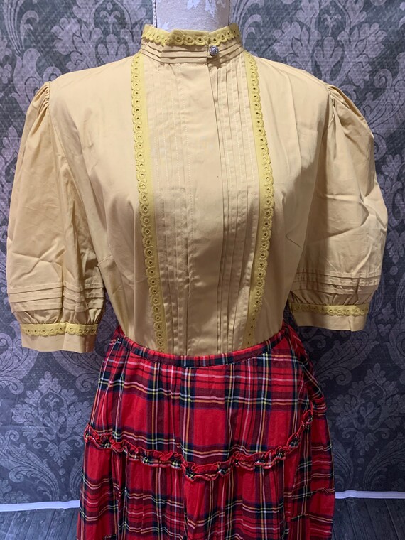 dirndl blouse corset