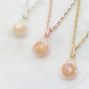 Flower Agate Crystal Necklace