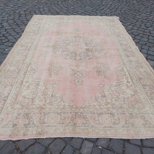 Vintage Turkish Rug - 5.8x8.7 Feet Rug - Antique Turkish Rug - Anatolian Rug - Handwoven Rug - Pale Color Rug - Bedroom Rug - Kitchen Rug