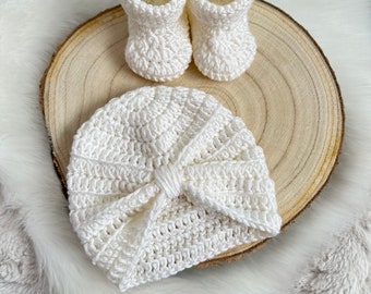 Baby turban hat and booties SET, baby girl hat with boots, crochet baby shoes and hat , newborn outfit set, new baby gift for girl UK