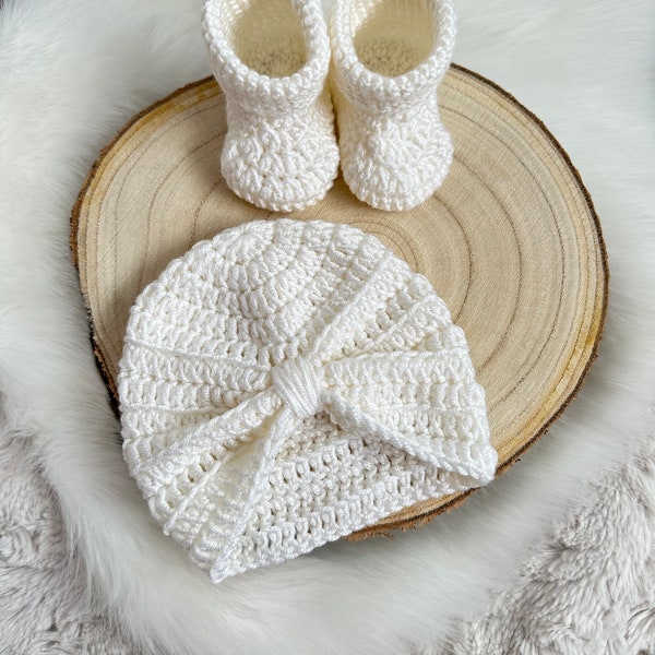 Baby turban hat and booties SET, baby girl hat with boots, crochet baby shoes and hat , newborn outfit set, new baby gift for girl UK