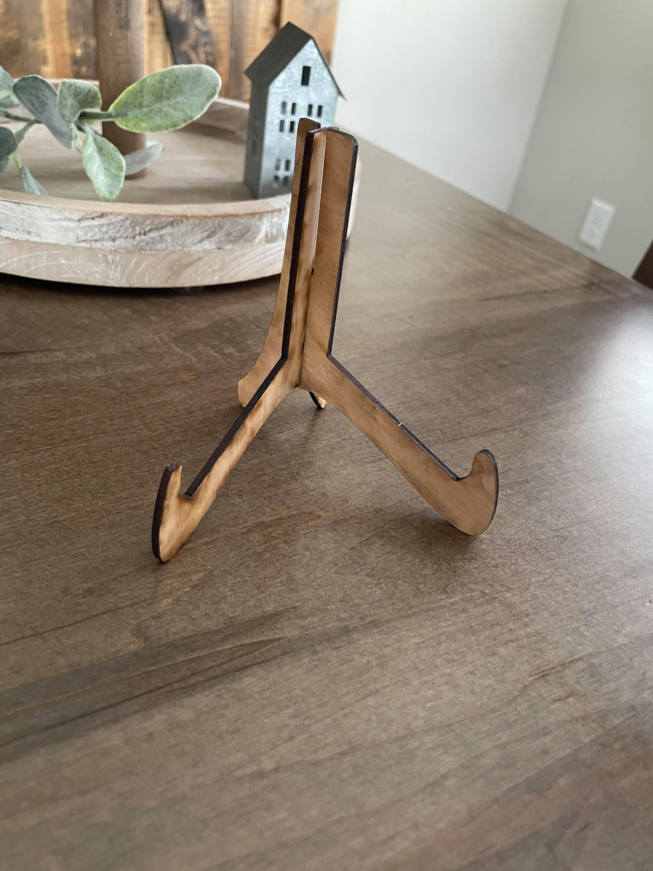 Tiered Tray Decor - Easel