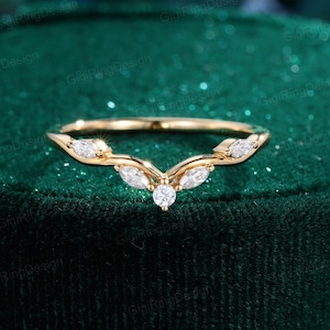 Vintage Moissanite wedding band Unique Yellow gold Diamond wedding bridal ring Marquise curved wedding ring promise ring anniversary gift