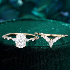 Oval engagement ring set Yellow gold Moissanite engagement ring Vintage Unique engagement ring wedding Bridal set Promise Anniversary gift
