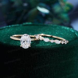 2ct Oval Moissanite engagement Ring Set Yellow gold diamond engagement ring vintage marquise wedding ring Bridal set promise Anniversary