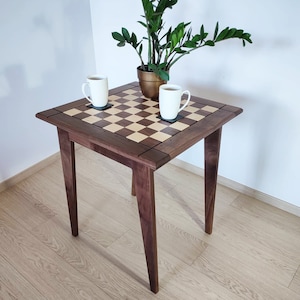 Drueke chess table modern / Mid century modern coffee table with walnut and chestnut / Handmade chess board and living room table