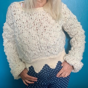 Jersey de lana de cuello ancho de punto a mano con Zig Zag Edging