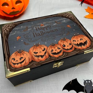 Personalisierte Halloween Kürbis Erinnerungsbox - Dekorative hölzerne Erinnerungsbox mit Deckel - Gruselige Feiertagsgeschenkbox für Halloween-Dekor und Leckereien