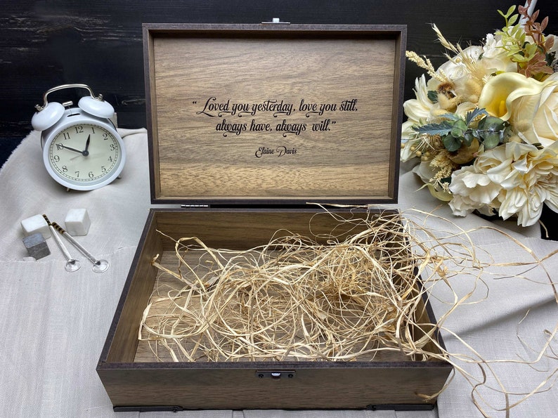 Custom Gift Box for Husband/Boyfriend/Boy/Children, Masculine Tree Branches Gift Idea, Personalized Keepsake Memory Box Handmade zdjęcie 3