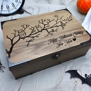 Spersonalizowane drewniane pudełko na pamiątki z okazji Halloween z motywem sowy | Spersonalizowane pudełko na prezenty świąteczne na Halloween i pamiątki