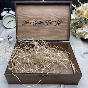 Caja de regalo de madera, recuerdo personalizado hecho a mano para él/ella, caja de madera personalizada vacía de boda, regalo romántico en blanco imagen 10