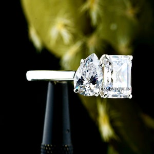 Pear And Emerald Cut Moissanite Engagement Ring, 14K Solid Gold Two Stone Ring For Women, Anniversary Ring, Love Ring, Promise Ring Gift