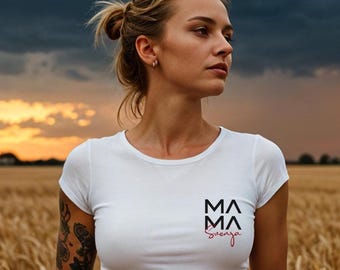 Mom T-shirt, white, personalized with name