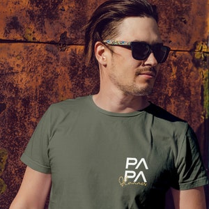Papa TShirt khaki, personalisiert mit Namen