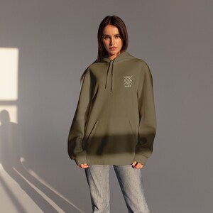 Mama Hoody Cross olive, personalized with name image 3